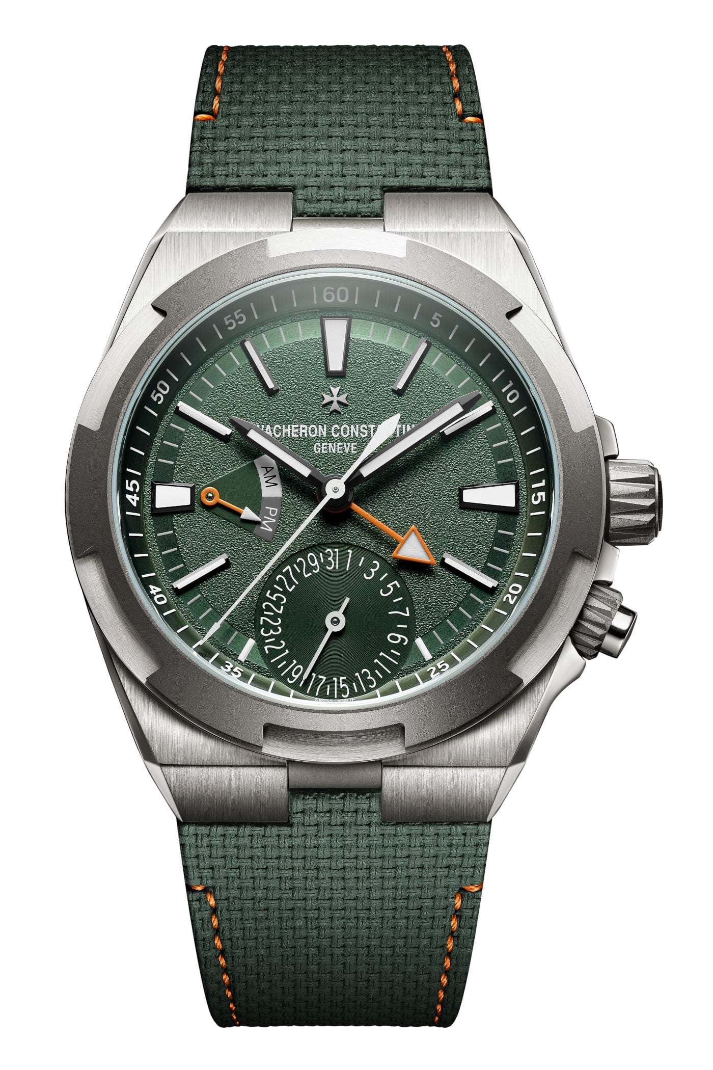 Overseas Dual Time Cardinal Points East reference in deep blue with wind rose guilloché, on its integrated titanium bracelet with Easy-fit micro-adjustment clasp