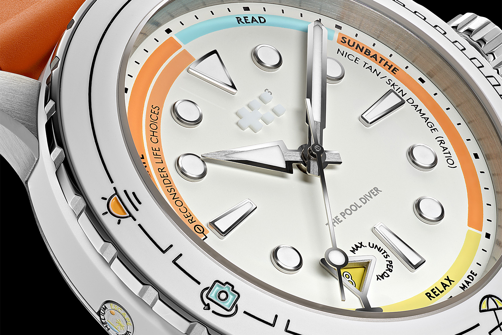 Macro of the C60 Pool Diver dial, a matte white face divided into coloured zones labelled READ, SUNBATHE, NICE TAN / SKIN DAMAGE (RATIO), RELAX, FLEX and RECONSIDER LIFE CHOICES, with the seconde/seconde/ logo and a martini-glass sub-dial marked MAX. UNITS PER DAY