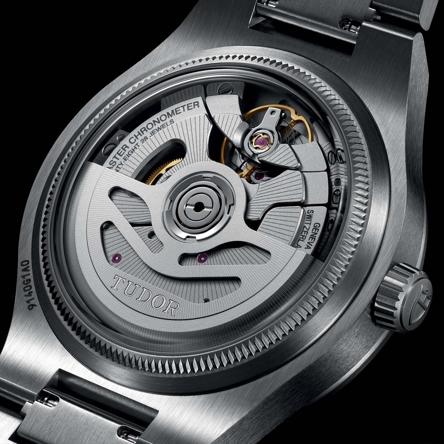 The sapphire caseback of the Northflag GMT engraved 9140G1A0, showing the Master Chronometer calibre MT5652-U and its skeletonised rotor
